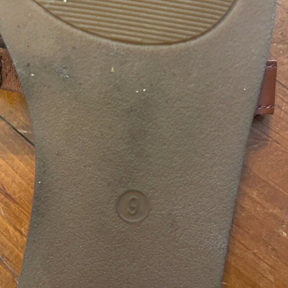 Brown Faux Leather Slip on Flats Sandals Women’s Size 9 - Picture 6 of 10